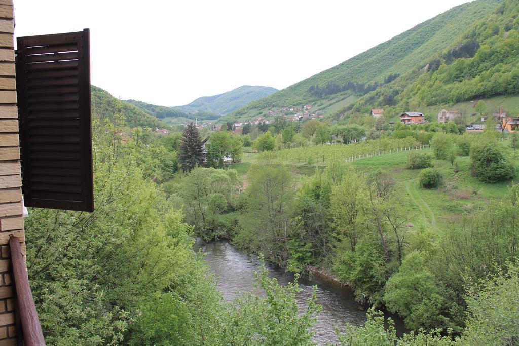 Holiday Home Zbilje Visoko Exteriér fotografie